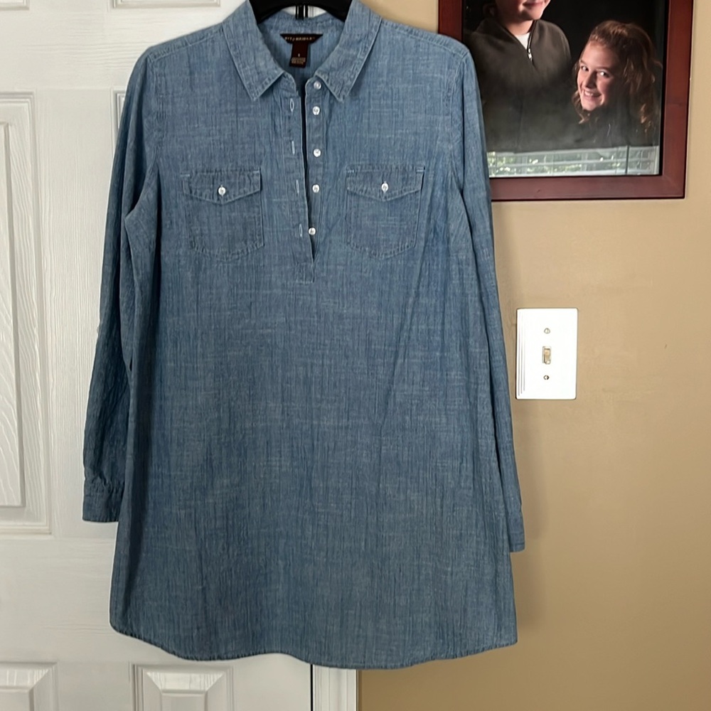 Bit & Bridle women’s dress size small